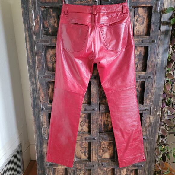 GAP Vintage Red Leather Bootcut Pants Sz
1 - Picture 5 of 6